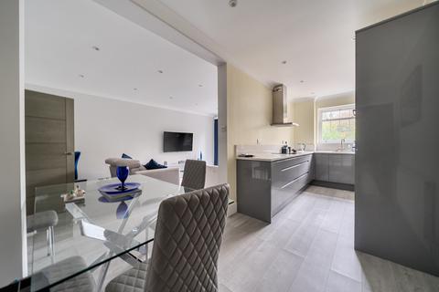 undefined, Bulstrode Court, Gerrards Cross, Buckinghamshire