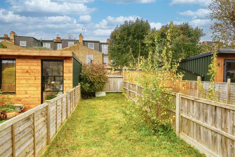 2 bedroom maisonette for sale, Isis Street Earlsfield
