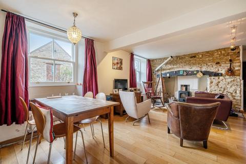 5 bedroom semi-detached house for sale, Charlbury,  Oxfordshire,  OX7
