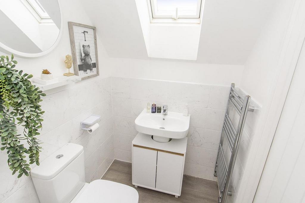 Master En-Suite