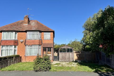 3 bedroom semi-detached house for sale, 72 Westbourne Road, Halesowen, West Midlands, B62 9NF