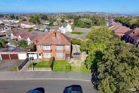 3 bedroom semi-detached house for sale, 72 Westbourne Road, Halesowen, West Midlands, B62 9NF