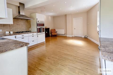 4 bedroom semi-detached house for sale, Bradbury Road, Solihull
