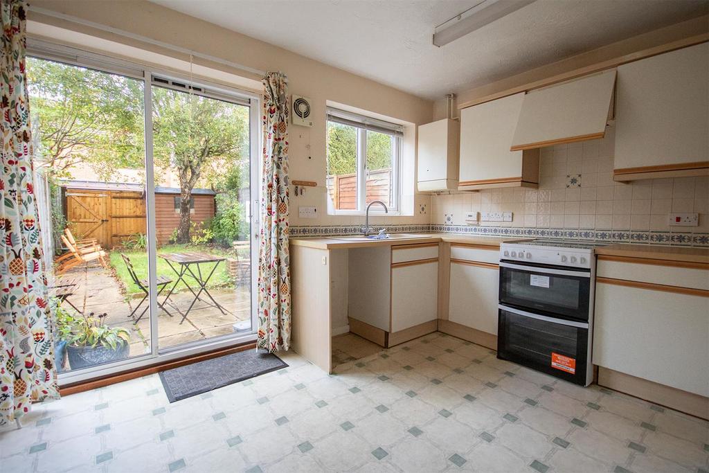 Kitchen (2)