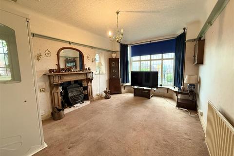 3 bedroom detached house for sale, Lon Cynlais, Sketty, Swansea