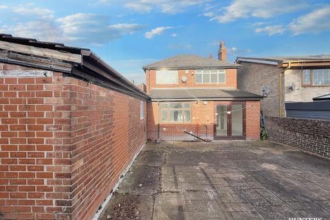 4 bedroom detached house for sale, 51, Upper Road, Dewsbury