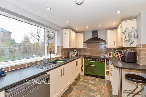 undefined, Knaves Acre, Headcorn TN27