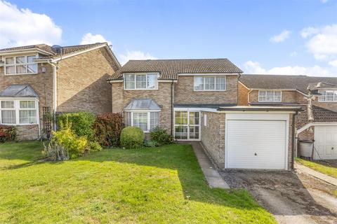 undefined, Sunnycroft, High Wycombe HP13