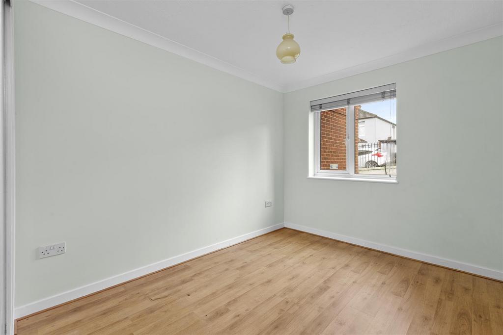 Bedroom (1)
