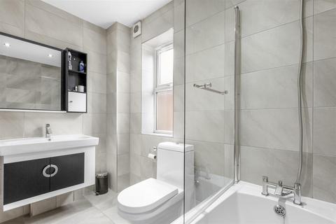 1 bedroom in a house share to rent, 35 Hampden Road, High Wycombe HP13