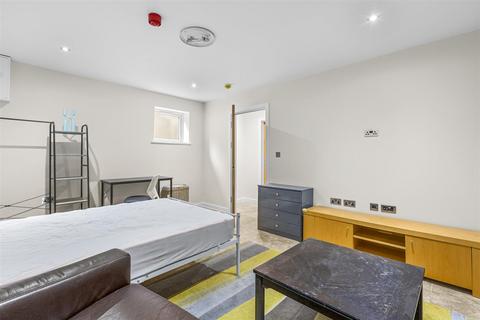 undefined, 35 Hampden Road, High Wycombe HP13