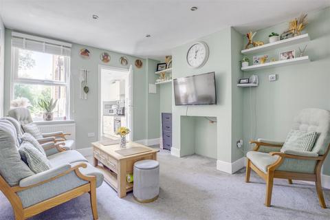 4 bedroom house for sale, London Road, High Wycombe HP11