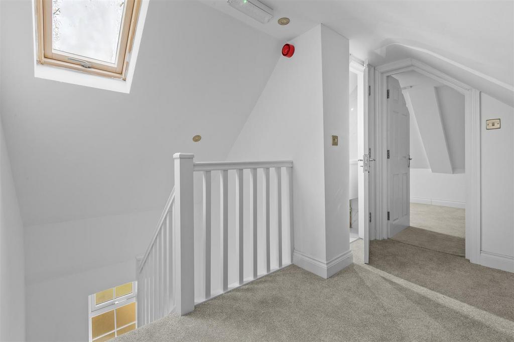 Acme House, Wooburn Moor, HP10 0 NH NEW-1.jpg