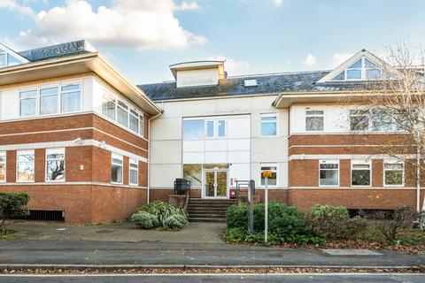 1 bedroom apartment for sale, Four Corners Chertsey, Pound Road, Chertsey