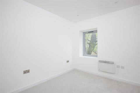 undefined, Frogmoor, High Wycombe HP13
