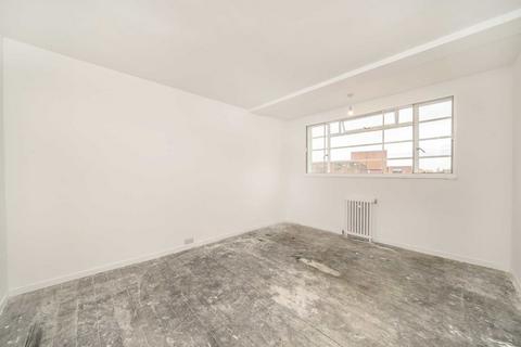 undefined, Sheen Road, Richmond TW9