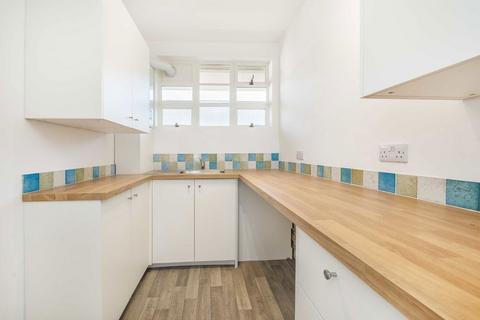 2 bedroom flat for sale, Sheen Road, Richmond TW9