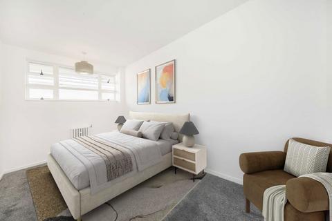2 bedroom flat for sale, Sheen Road, Richmond TW9