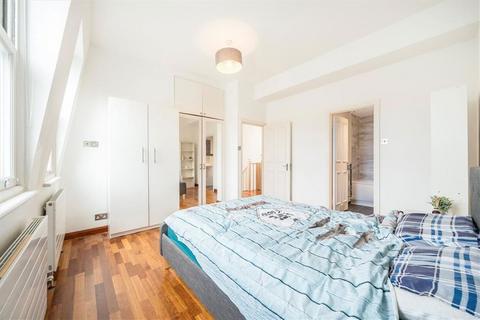 2 bedroom flat for sale, Philbeach Gardens, London SW5