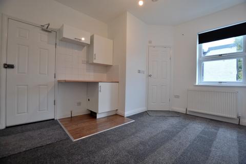 undefined, Hinton Road, Uxbridge, UB8