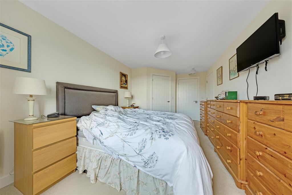 01-d912 PFMCS - 8 Roslin Place-7.jpg
