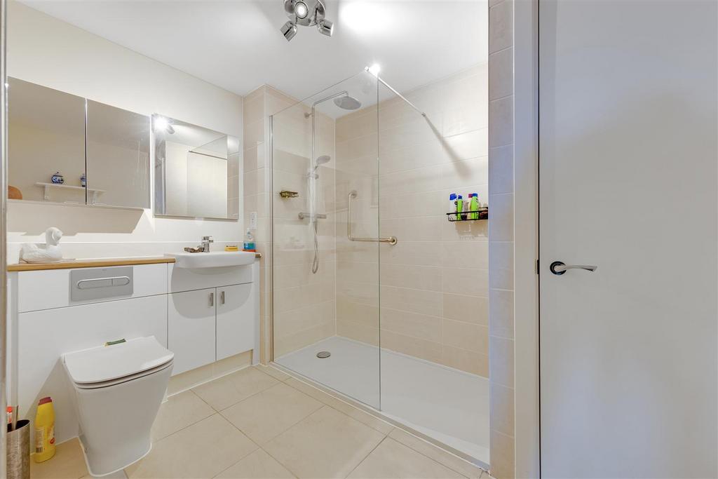 03-9263 PFMCS - 8 Roslin Place-13.jpg