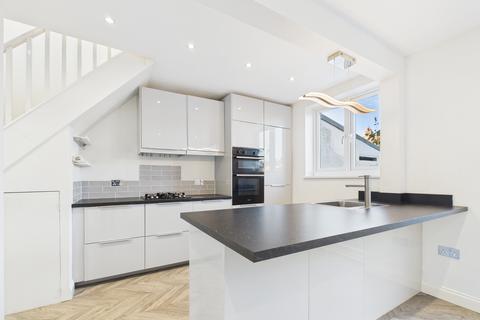 3 bedroom terraced house for sale, Rosebery Avenue, Portsmouth PO6