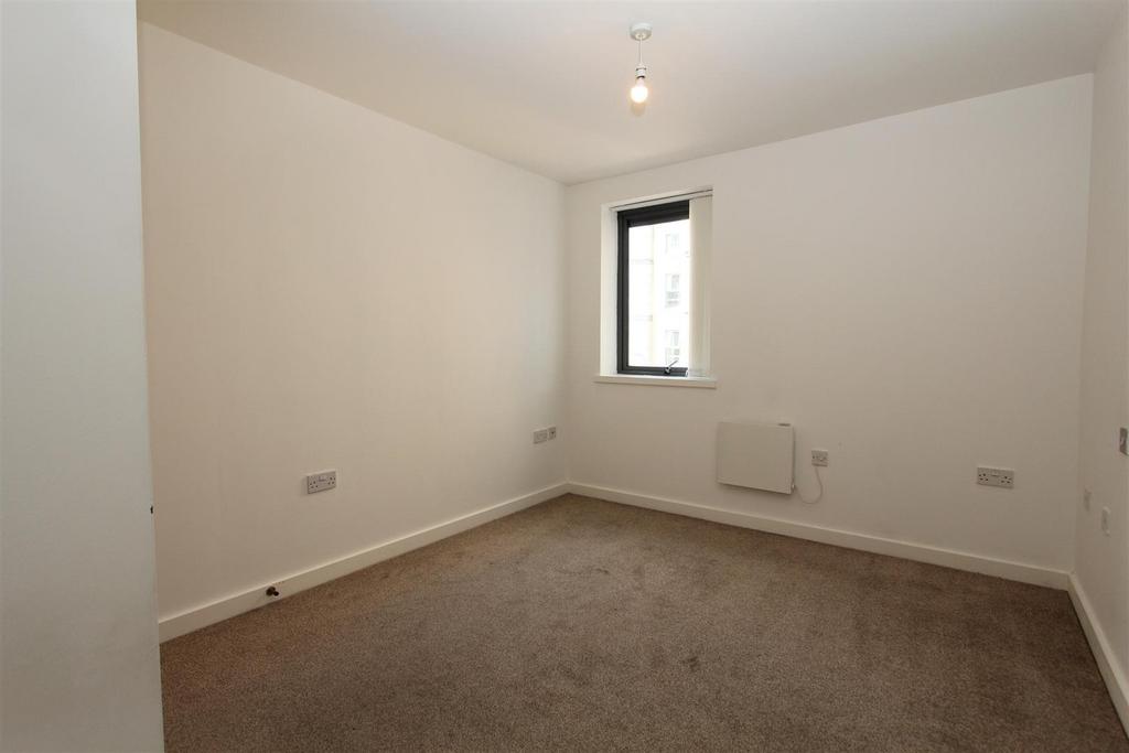 Bedroom.JPG