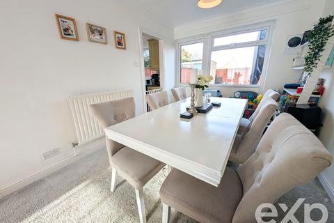 3 bedroom terraced house for sale, Felderland Close, Maidstone ME15