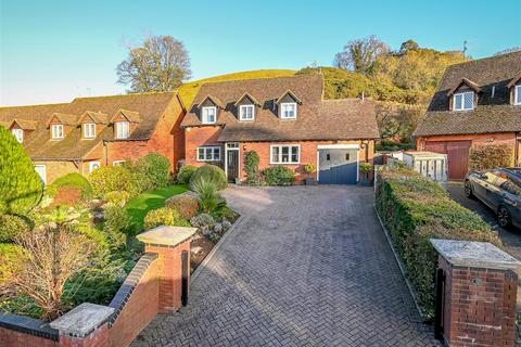 4 bedroom detached house for sale, 6 The Croft, Bridgnorth