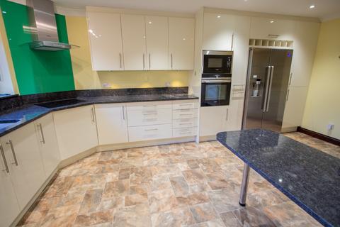 undefined, Brackendown, West Hill