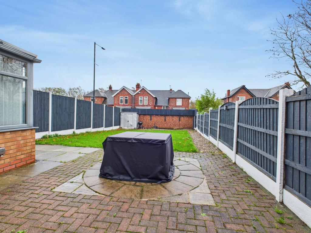 Cam03729 g0 pr0179 still028