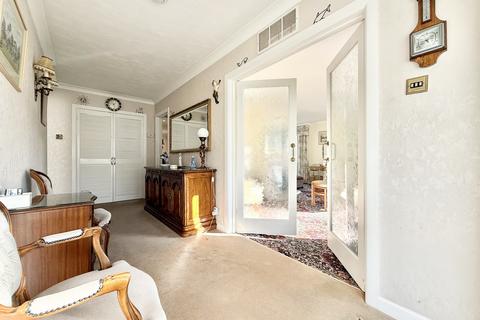 3 bedroom detached bungalow for sale, Craigwood Drive, Ferndown. BH22