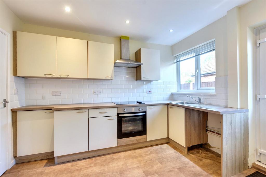 Kitchen 3.jpeg