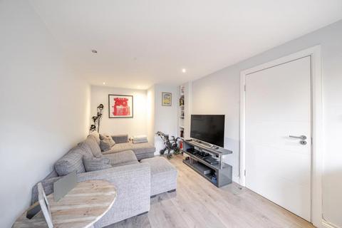 undefined, Linksway,  Hendon,  NW4