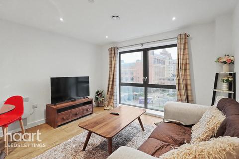 undefined, Saxton Lane, Leeds