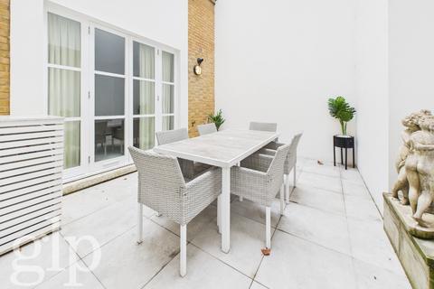 2 bedroom apartment to rent, Woods Mews, London, Greater London, W1K