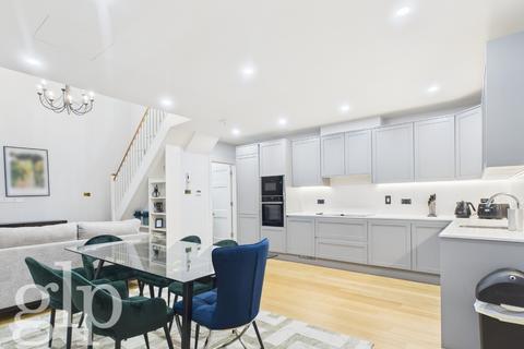 2 bedroom apartment to rent, Woods Mews, London, Greater London, W1K