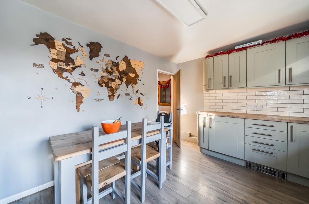 Kichen/Dining Room