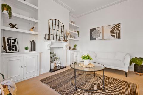 undefined, Claxton Grove, W6
