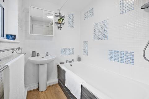 undefined, Claxton Grove, W6