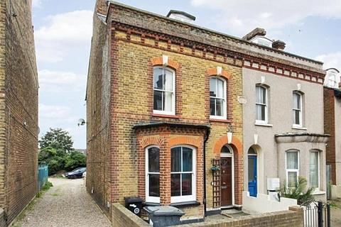 2 bedroom maisonette for sale, High Street, Herne Bay, CT6 5AX