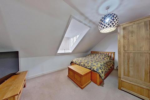 2 bedroom maisonette for sale, High Street, Herne Bay, CT6 5AX