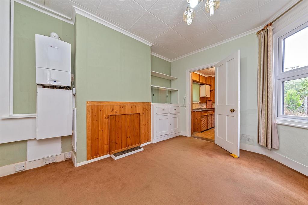 130 Brampton Road-8.jpg