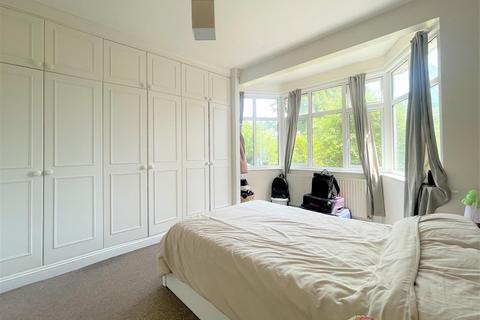 undefined, Leith Close, London