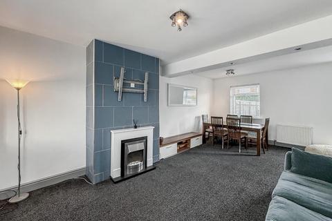 2 bedroom house for sale, Lauderdale Avenue, Wallsend NE28