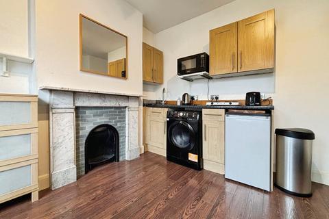 undefined, Sunninghill Road, London SE13