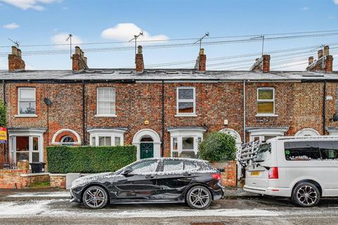 3 bedroom terraced house for sale, Nunthorpe Road, York