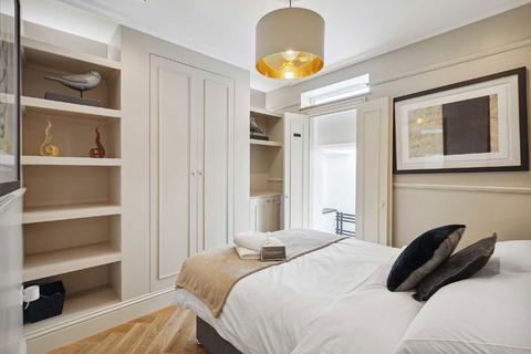 2 bedroom flat to rent, Broughton Road, London SW6