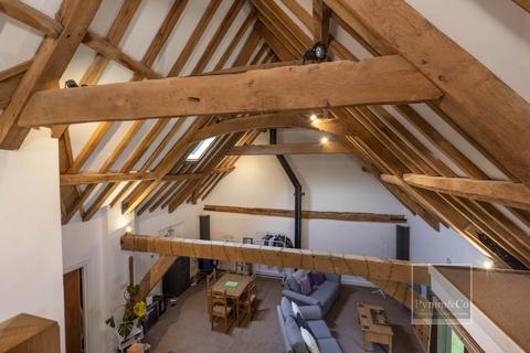 5 bedroom barn conversion for sale, The Common, Norwich NR14